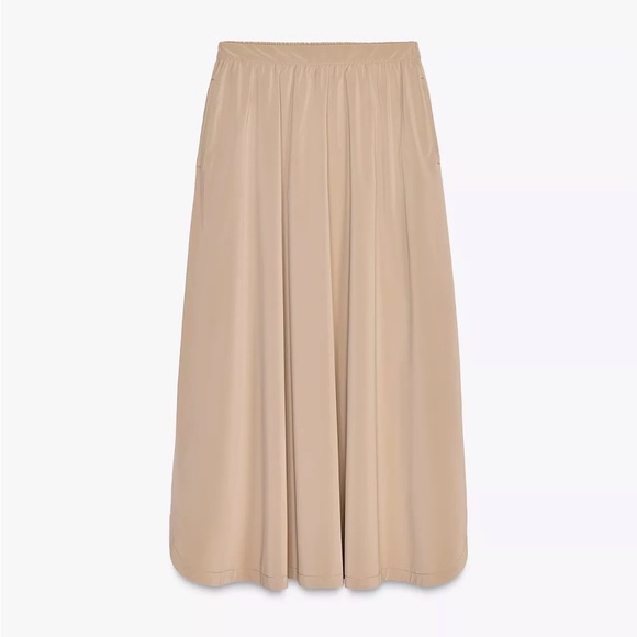 Zara skirt - Picture 2 of 2
